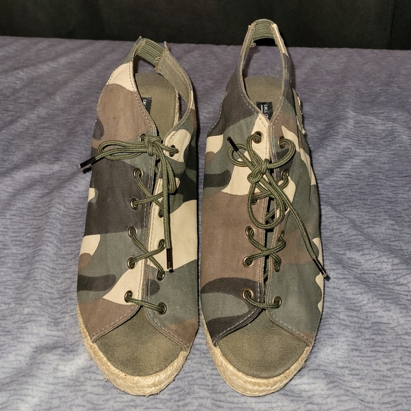 💞 8.5 | Call It Spring | Espadrille Tie-Up Open Toe & Ankle Wedge Heels - Picture 1 of 10